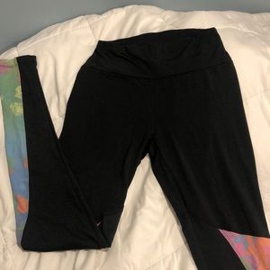 Black Workout Leggings With Rainbow Detail